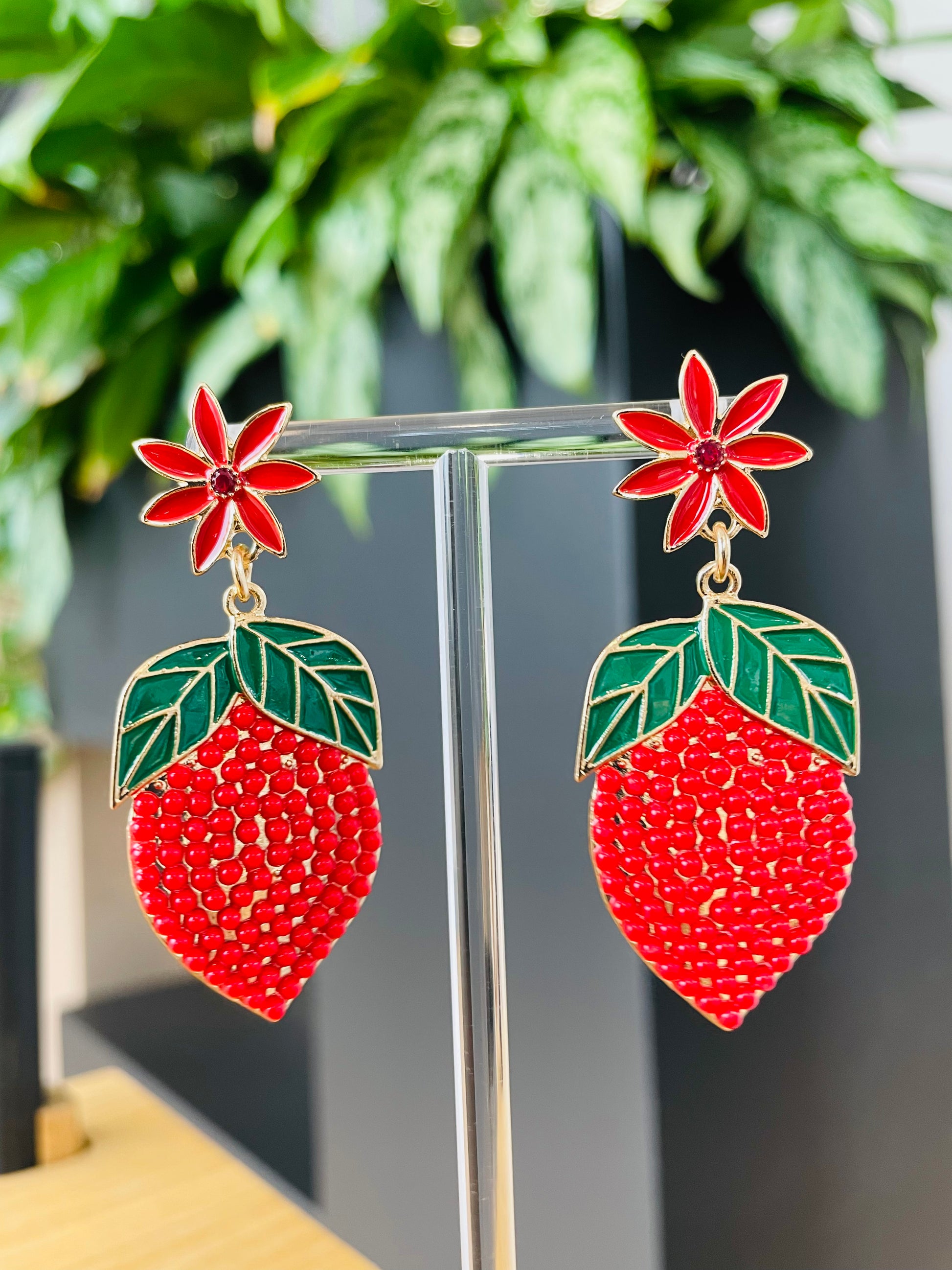 Beaded Strawberry Earrrings