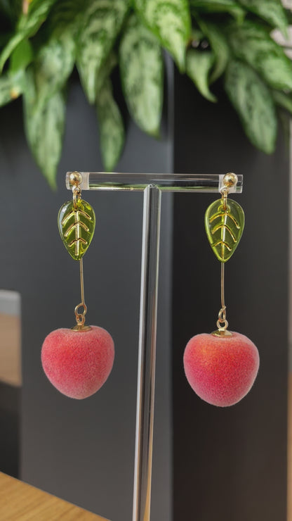 Dangle Peach with Leave earrings 