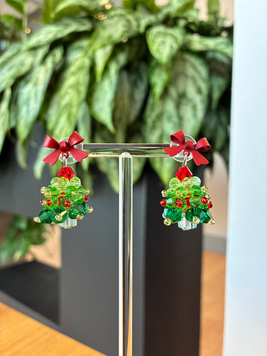 Small Christmas tree earrings